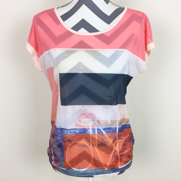 Express Tops - 🦋 Express Graphic In Love Mesh Tee Size XS